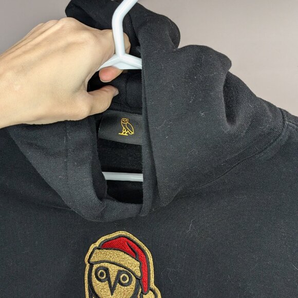 October's Very Own Santa Icon Hoodie Black Gold Red Size 7/8 - Picture 3 of 5